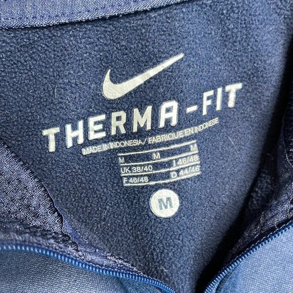 NIKE THERMA-FIT Blue ‘Dixie State’ Long Sleeve Pullover Shirt Men’s Size Medium - Picture 2 of 7